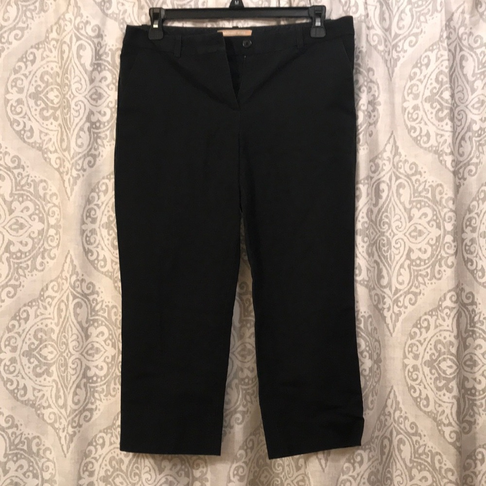 Black dress capris